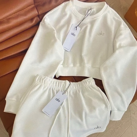 ALO Yoga Sweaters - ALO Yoga White Lounge Set